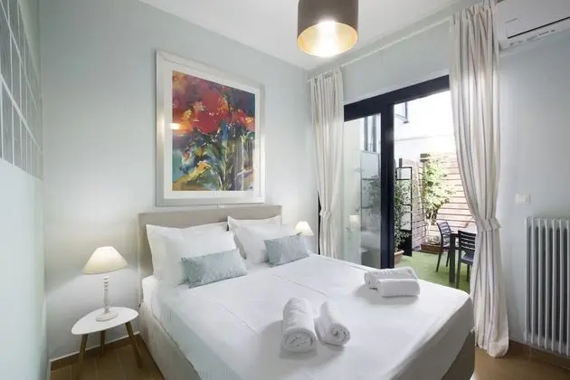 Apart Daire, Veranda