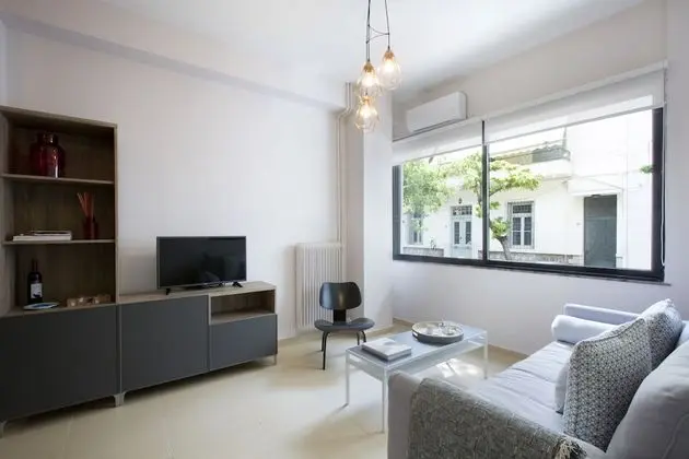 Apart Daire, Veranda