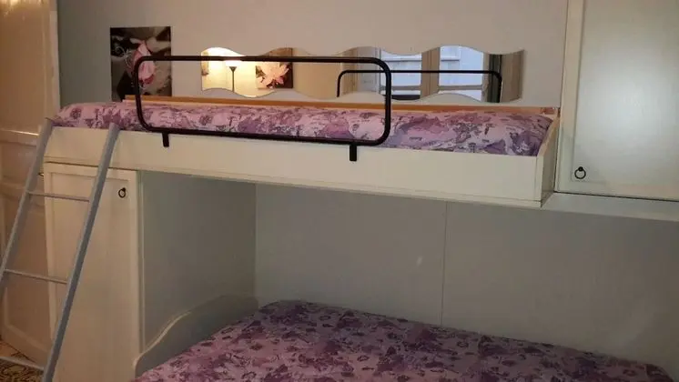 Dört Kişilik Oda, Ortak Banyo