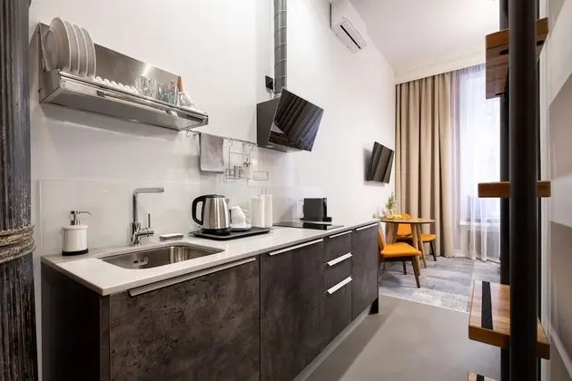 Standard Tek Büyük Yataklı Oda