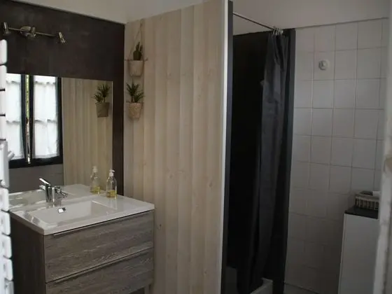 Standard Tek Büyük Yataklı Oda, Teras (1er étage )