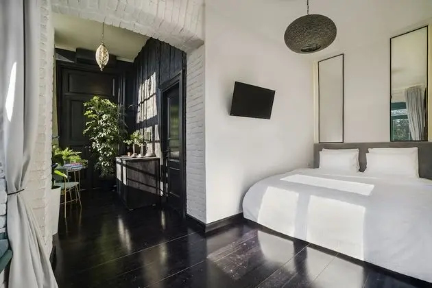 Design Oda, 1 En Büyük (King) Boy Yatak, Sigara İçilmez, Şehir Manzaralı