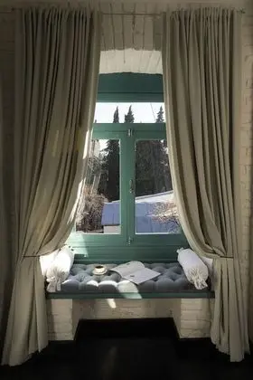 Design Oda, 1 En Büyük (King) Boy Yatak, Sigara İçilmez, Şehir Manzaralı
