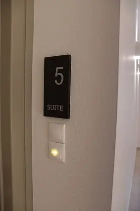 Deluxe Stüdyo Süit
