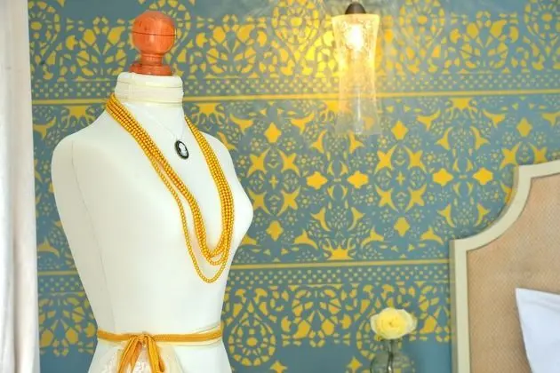 Lace Luxury Jr Suite