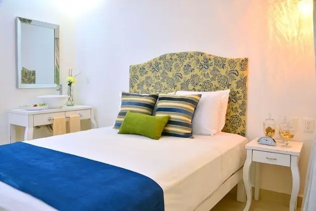 Vintage Deluxe Room