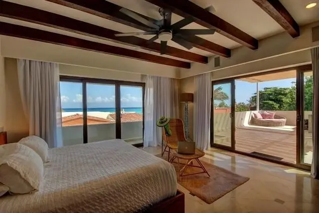 Apart Daire, Birden Çok Yatak, Plaj Manzaralı (Steps to Best Beach VILLA UNICA 6Bedr)