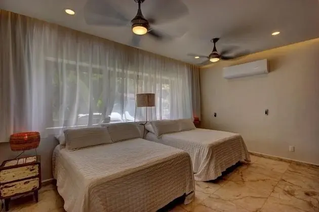 Apart Daire, Birden Çok Yatak, Plaj Manzaralı (Steps to Best Beach VILLA UNICA 6Bedr)