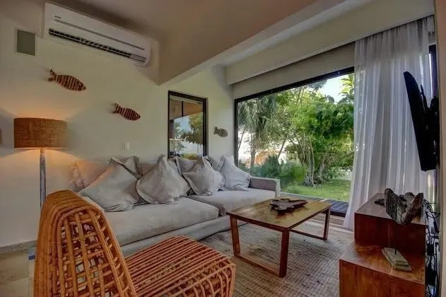 Apart Daire, Birden Çok Yatak, Plaj Manzaralı (Steps to Best Beach VILLA UNICA 6Bedr)