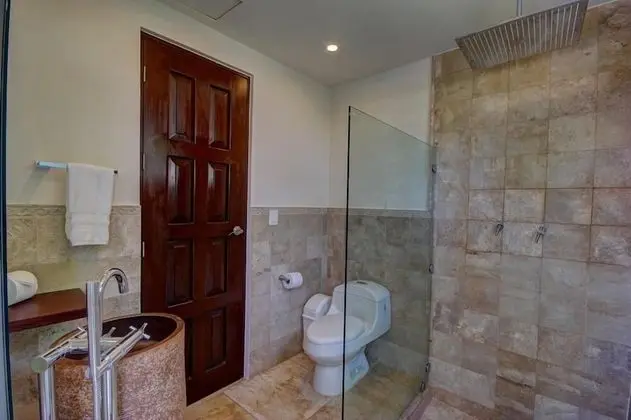 Apart Daire, Birden Çok Yatak, Plaj Manzaralı (Steps to Best Beach VILLA UNICA 6Bedr)
