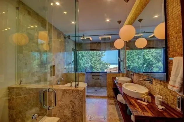 Apart Daire, Birden Çok Yatak, Plaj Manzaralı (Steps to Best Beach VILLA UNICA 6Bedr)