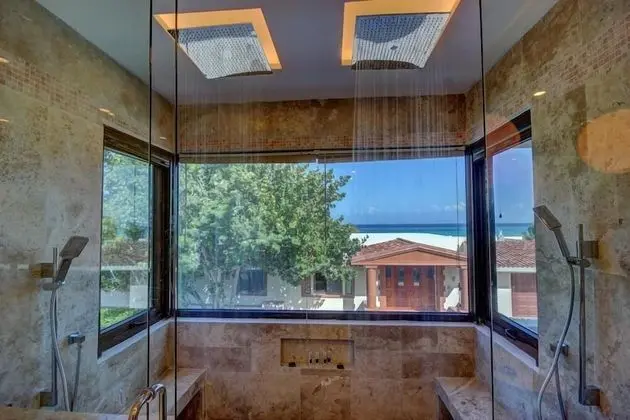 Apart Daire, Birden Çok Yatak, Plaj Manzaralı (Steps to Best Beach VILLA UNICA 6Bedr)