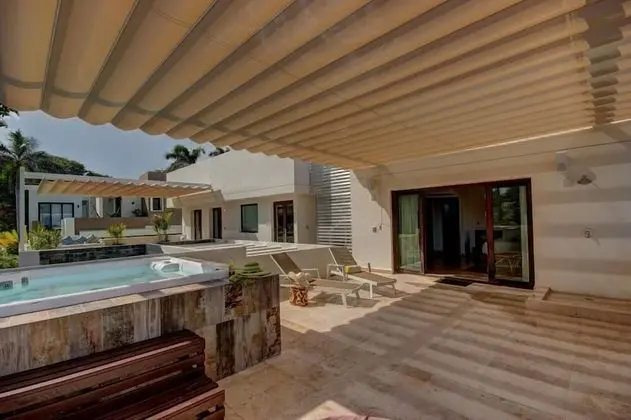 Apart Daire, Birden Çok Yatak, Plaj Manzaralı (Steps to Best Beach VILLA UNICA 6Bedr)