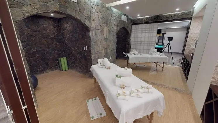 Apart Daire, Birden Çok Yatak, Plaj Manzaralı (Steps to Best Beach VILLA UNICA 6Bedr)