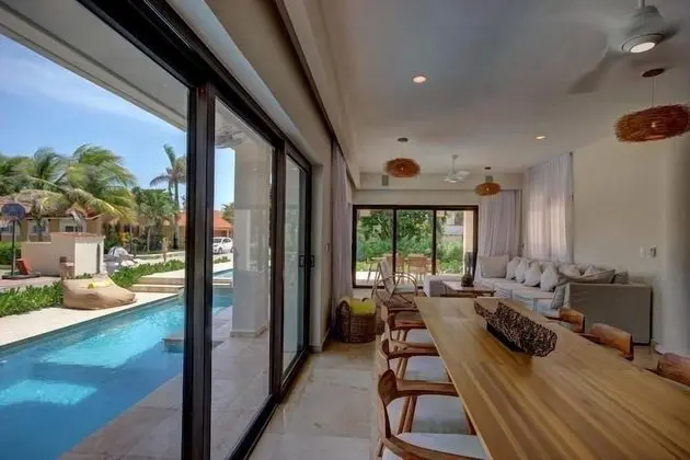 Apart Daire, Birden Çok Yatak, Plaj Manzaralı (Steps to Best Beach VILLA UNICA 6Bedr)