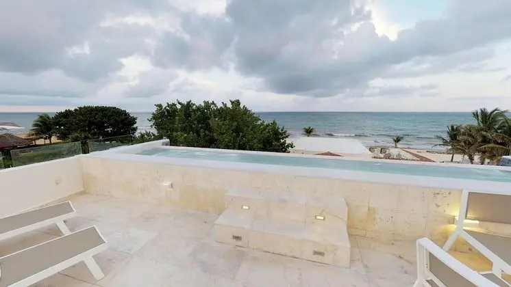 Apart Daire, Birden Çok Yatak, Plaj Manzaralı (Steps to Best Beach VILLA UNICA 6Bedr)