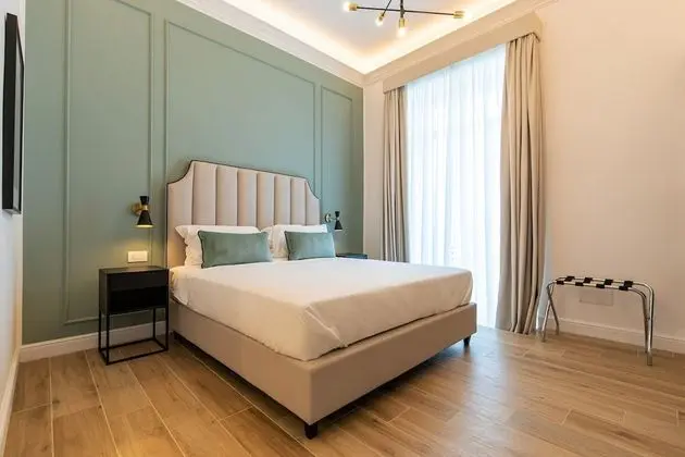 Panoramic Tek Büyük Yataklı Oda