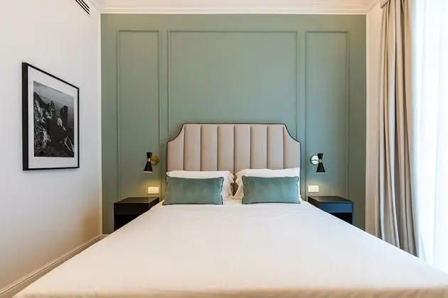 Panoramic Tek Büyük Yataklı Oda