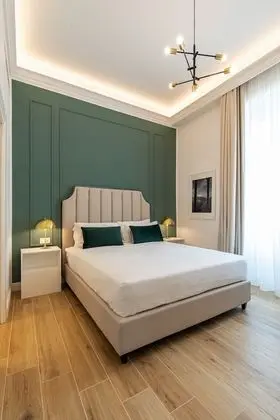 Standard Tek Büyük Yataklı Oda