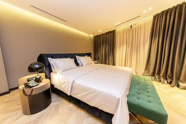 Deluxe Stüdyo Süit, Göl Manzaralı