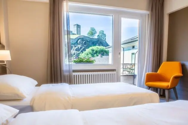 Comfort Tek Büyük veya İki Ayrı Yataklı Oda (Balcony)