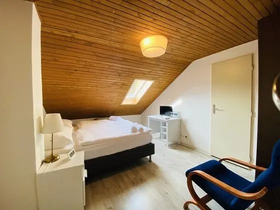 Classic Büyük Yataklı Tek Kişilik Oda