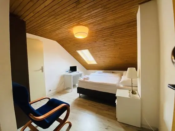 Classic Büyük Yataklı Tek Kişilik Oda