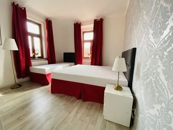 Classic Üç Kişilik Oda