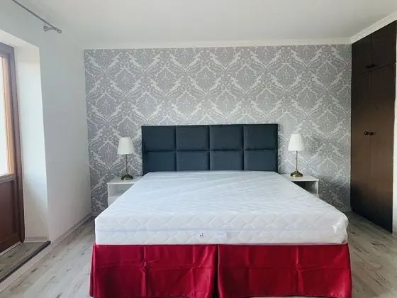 Romantic Tek Büyük Yataklı Oda