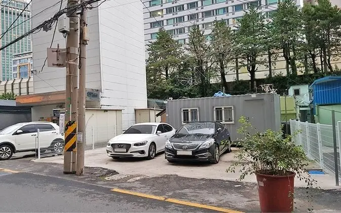 Double Room (Limited Parking Space - First Come First Served)