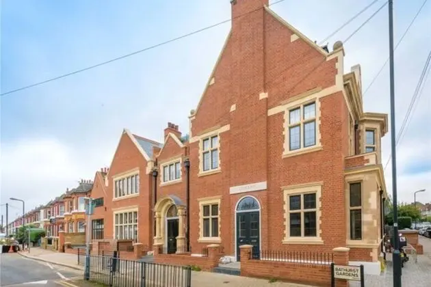 Basic Apart Daire, Birden Çok Yatak