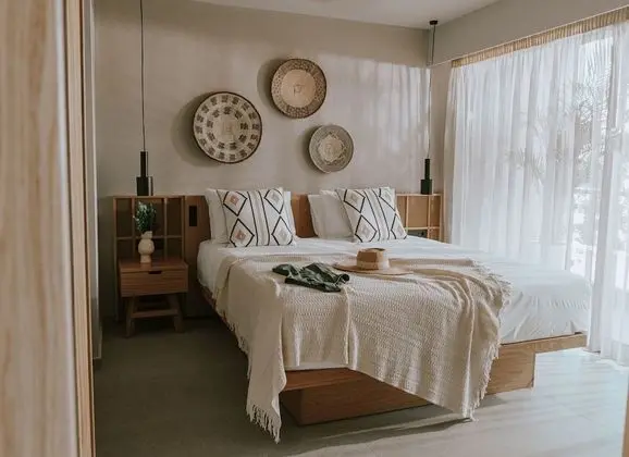 Tek Büyük Yataklı Oda, Kısmi Deniz Manzaralı