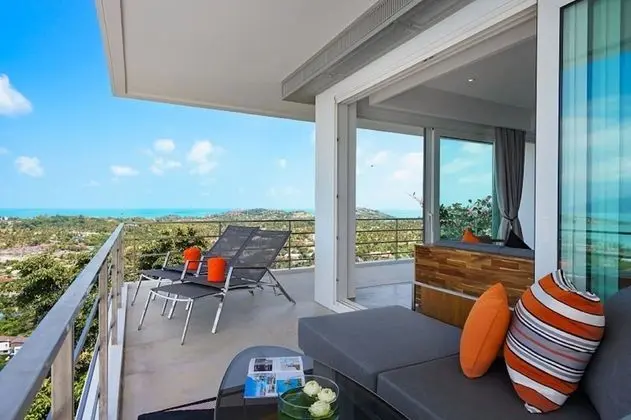 Grand Deluxe Corner Suite