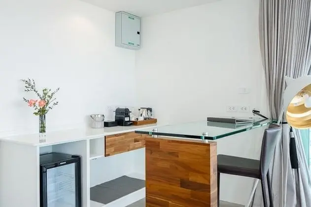 Grand Deluxe Corner Suite