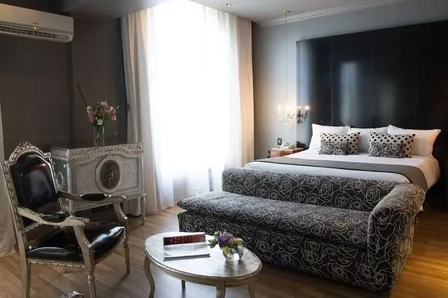 Deluxe Tek Büyük veya İki Ayrı Yataklı Oda