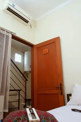 Standard Tek Büyük Yataklı Oda (Air-Conditioned)