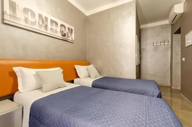 Classic Büyük Yataklı Tek Kişilik Oda