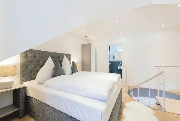 Comfort Dubleks, 1 Büyük (Queen) Boy Yatak (1)