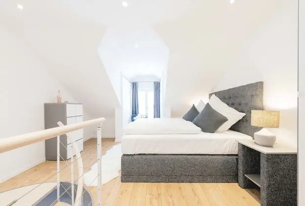 Comfort Dubleks, 1 Büyük (Queen) Boy Yatak (1)