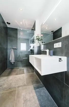 Comfort Dubleks, 1 Büyük (Queen) Boy Yatak (1)