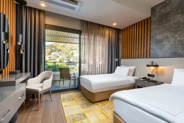 Comfort Oda Ana Bina Kara Manzaralı
