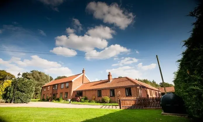 Ev (Highfields Lodge - max 23 people)