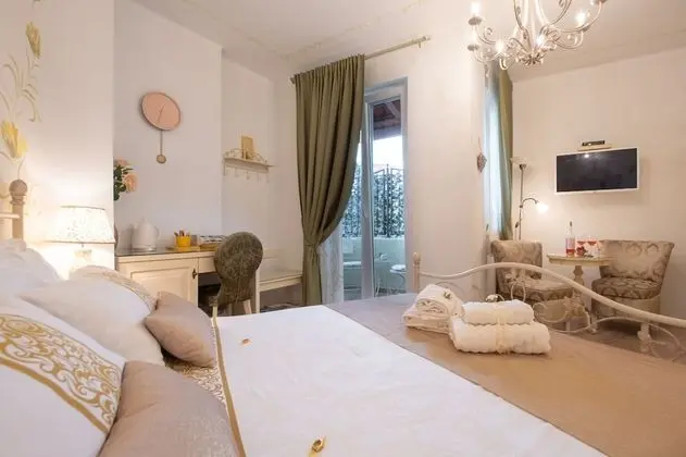 Deluxe Tek Büyük Yataklı Oda, Balkon