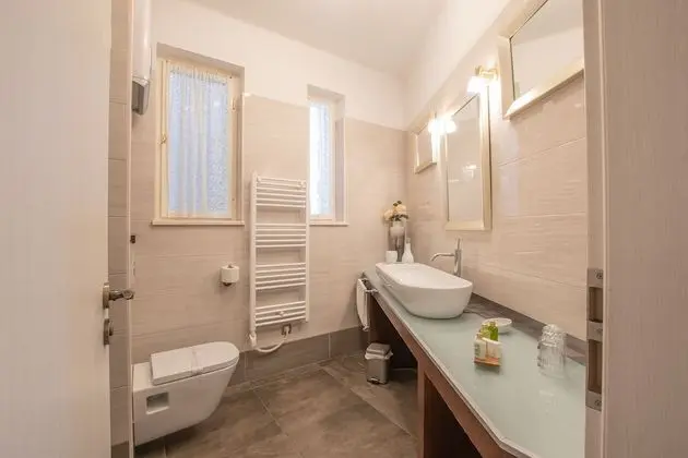 Deluxe Tek Büyük Yataklı Oda, Balkon