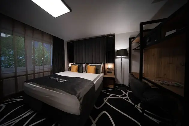 Comfort Tek Büyük Yataklı Oda