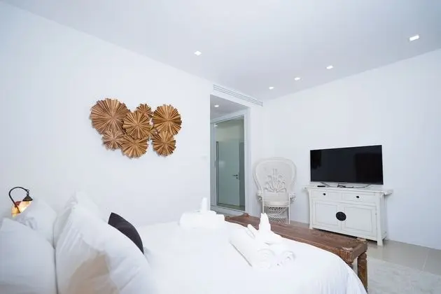 Luxury Sea View Pool Villa B 3-Bedroom