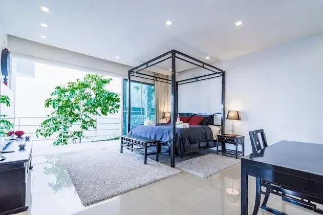 Luxury Sea View Pool Villa B 3-Bedroom