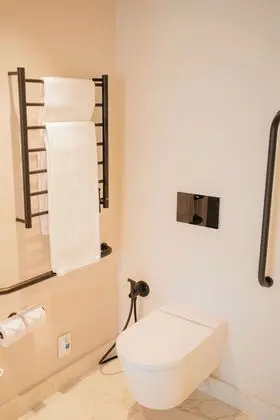 Engellilere uygun banyo
