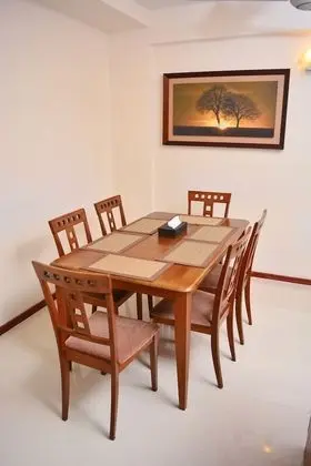 Deluxe Tek Büyük Yataklı Oda, 1 Yatak Odası, Sigara İçilebilir, Şehir Manzaralı