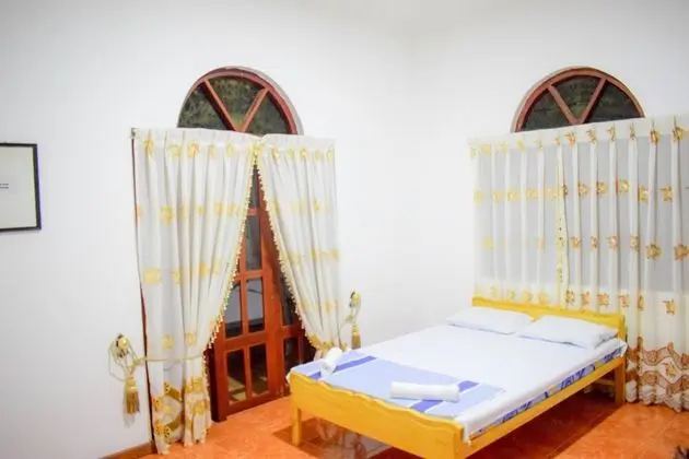 Economy Üç Kişilik Oda, Sigara İçilebilir, Dağ Manzaralı